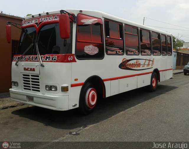 L�nea Tocar S.C. 60 por Jhonangel Montes