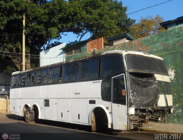 En Chiveras Abandonados Recuperacin 017 por Waldir Mata