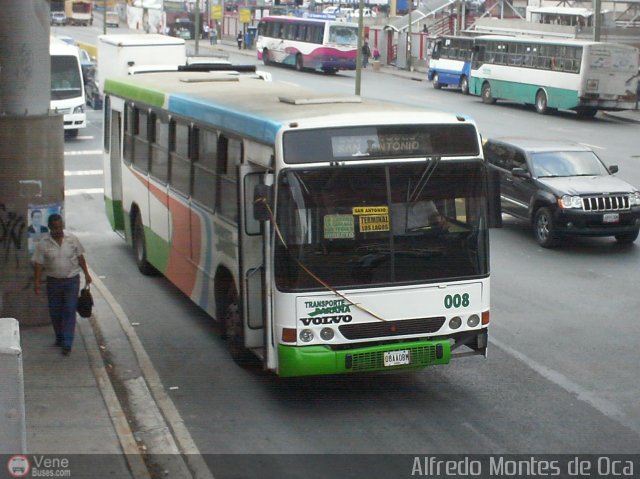 MI - Transporte Parana 008 por Alfredo Montes de Oca