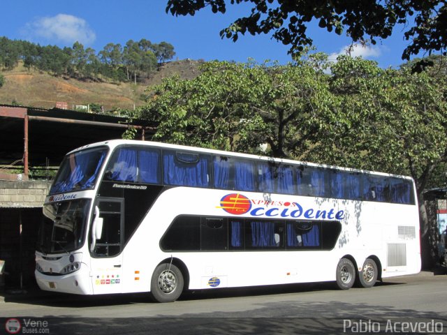 Expresos Occidente 251 por Pablo Acevedo