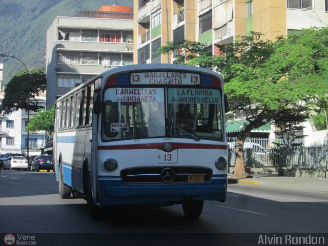 DC - Colectivos Solven 013 por Alvin Rond�n