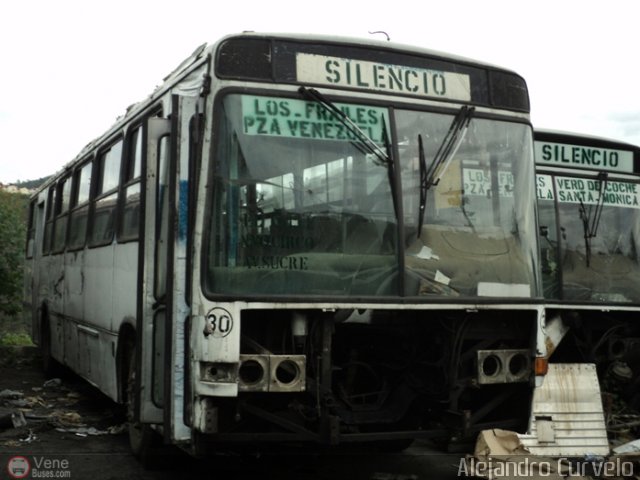 DC - Colectivos El Arenal 30 por Alejandro Curvelo