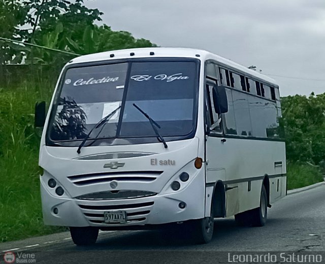 Colectivos El Viga 82 por Leonardo Saturno