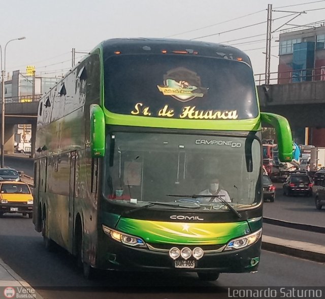 Corporacin Per Tours Seor de Huanca S.R.L. 965 por Leonardo Saturno