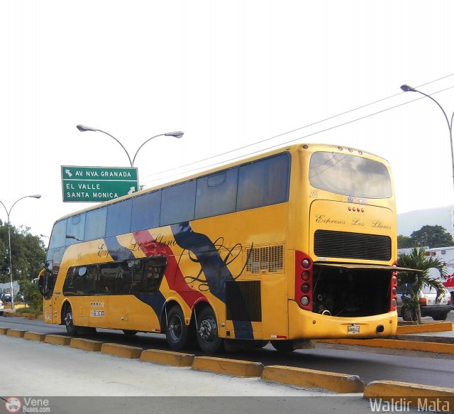 Expresos Los Llanos 266 por Waldir Mata