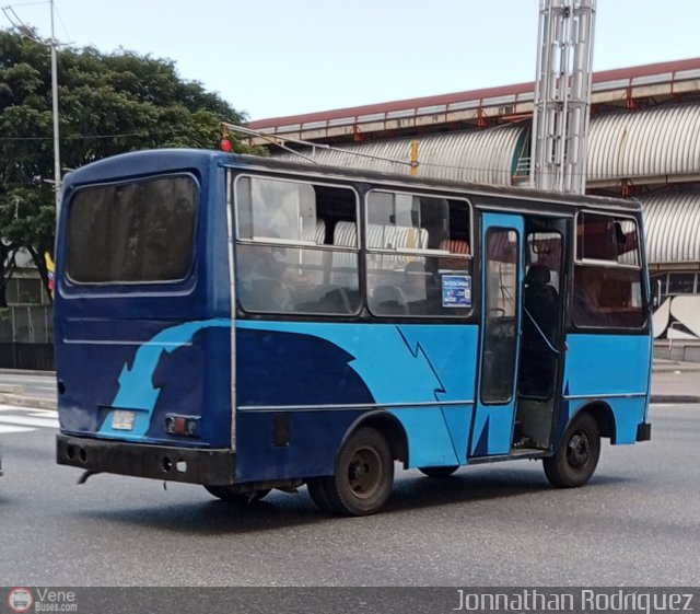 DC - Coop. de Transp. Fuerza Socialista Tiuna 27 por Jonnathan Rodr�guez