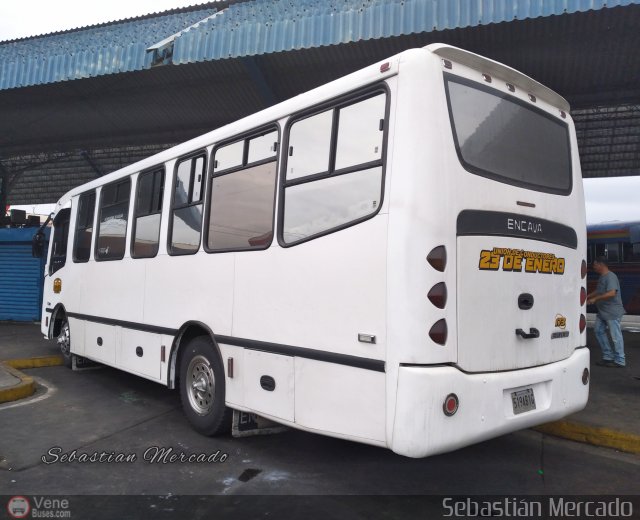 U.C. 23 de Enero 173 por Sebasti�n Mercado