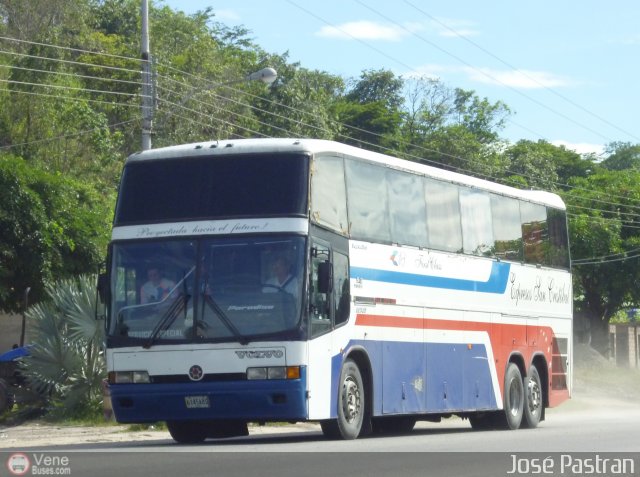 Expresos San Crist�bal 100 por Jos� Pastran