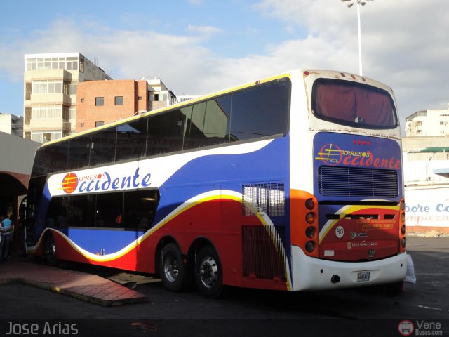 Expresos Occidente 322 por Jos� Arias