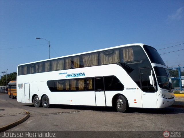 Expresos M�rida 0180 por Jousse Hernandez