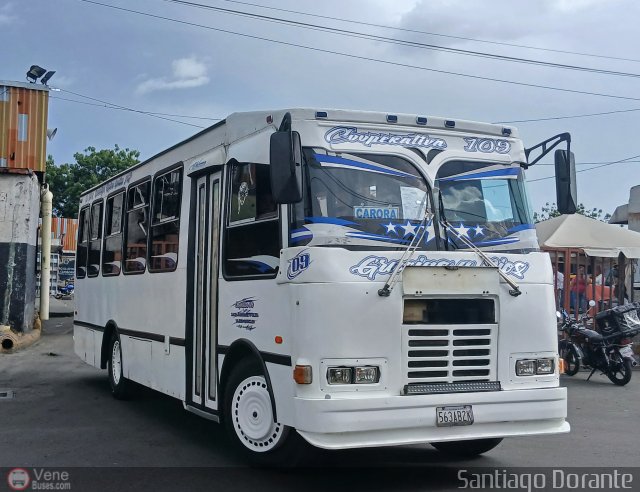 Cooperativa 109 09 por Santiago Dorante