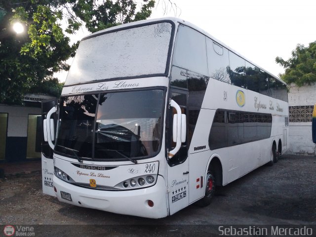 Expresos Los Llanos 240 por Sebasti�n Mercado