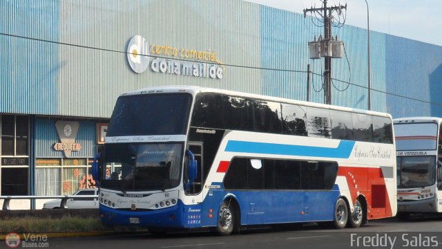 Expresos San Crist�bal 082 por Freddy Salas