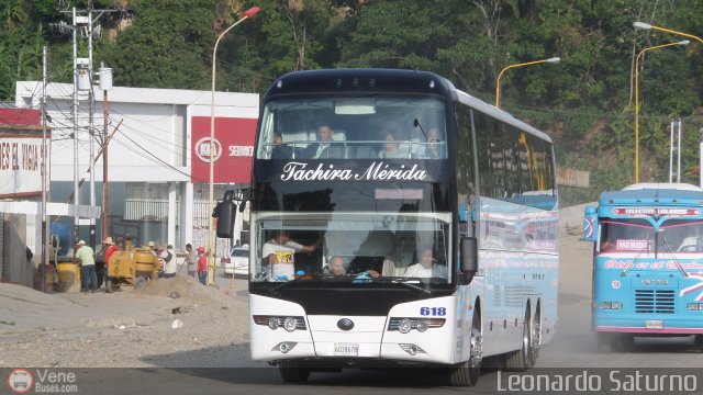 A.C. Mixta de Transporte Táchira Mérida R.L. 0618 por Leonardo Saturno
