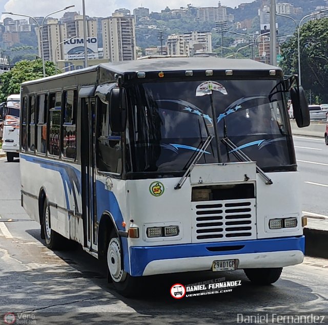 Coop. Transporte Menca de Leoni 092 por Daniel Fernndez