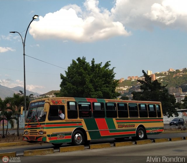Transporte El Esfuerzo 14 por Alvin Rondn