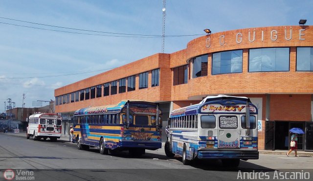 Garajes Paradas y Terminales Guigue por Andrs Ascanio