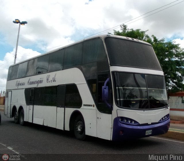 Expresos Camarg�i 1030 por Miguel Pino