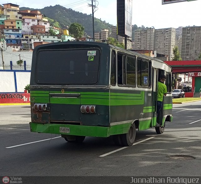 DC - S.C. Plaza Espaa - El Valle - Coche 127 por Jonnathan Rodrguez