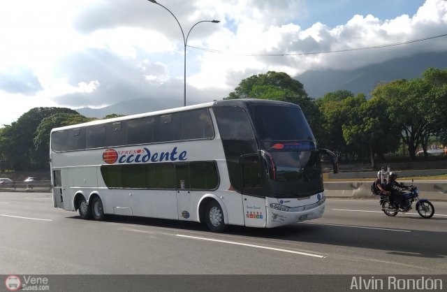 Expresos Occidente 120 por Alvin Rond�n