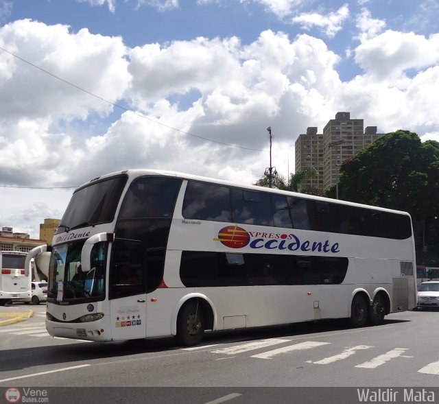 Expresos Occidente 371 por Waldir Mata