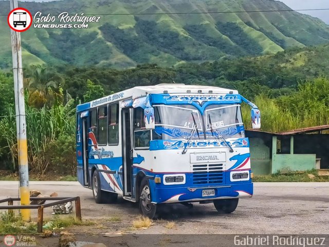 SU - A.C. Las Mercedes 13 por Gabriel Rodrguez