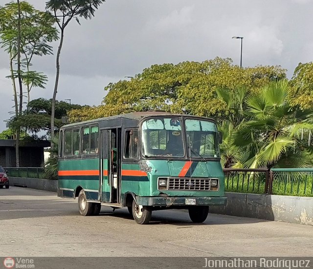 DC - Coop. de Transp. Fuerza Socialista Tiuna 198 por Jonnathan Rodr�guez