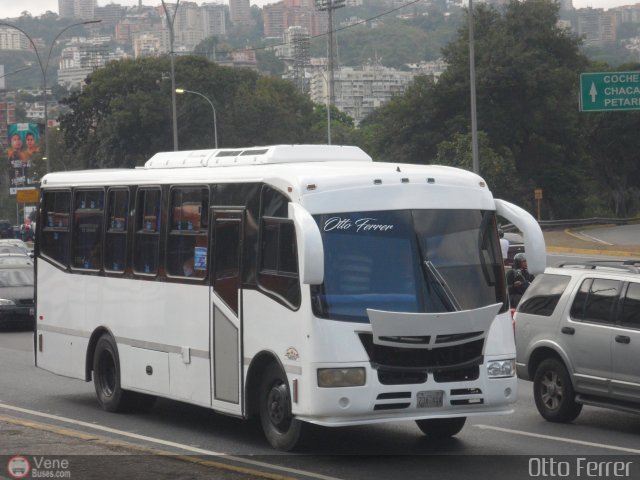 Coop. Transporte Menca de Leoni 998 por Otto Ferrer