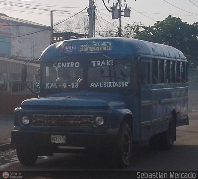 ZU - Transporte Mixto Los Cortijos 28 por Sebasti�n Mercado