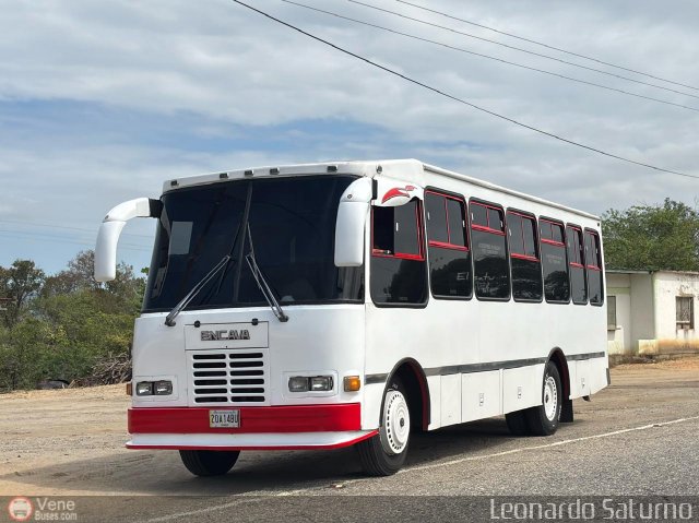 Particular o Desconocido 2014 por Leonardo Saturno