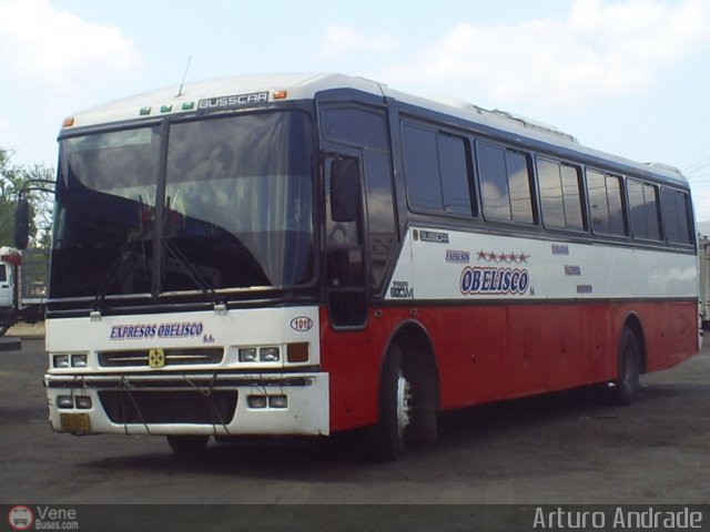 Expresos El Obelisco 1010 por Arturo Andrade