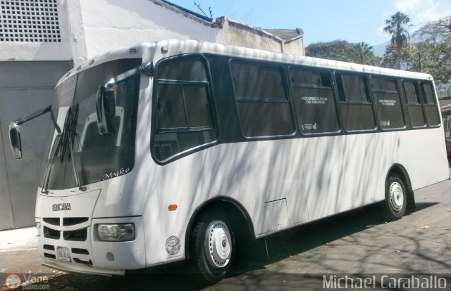 Organizaciones Unidas de C. Caracas - La Guaira 255 por Michael Caraballo