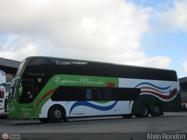 Expresos Maracaibo 0244 por Alvin Rondn