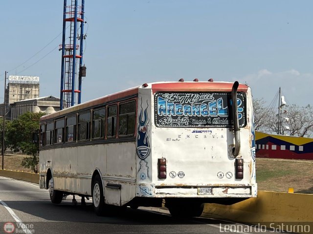 CA - Unión Vivienda Popular Los Guayos 300 por Leonardo Saturno