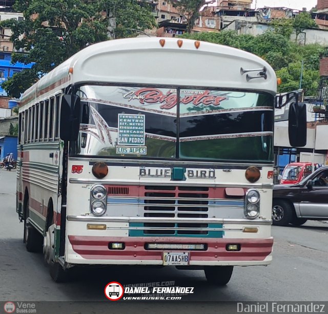 MI - Uni�n de Transportistas San Pedro A.C. 55 por Daniel Fern�ndez