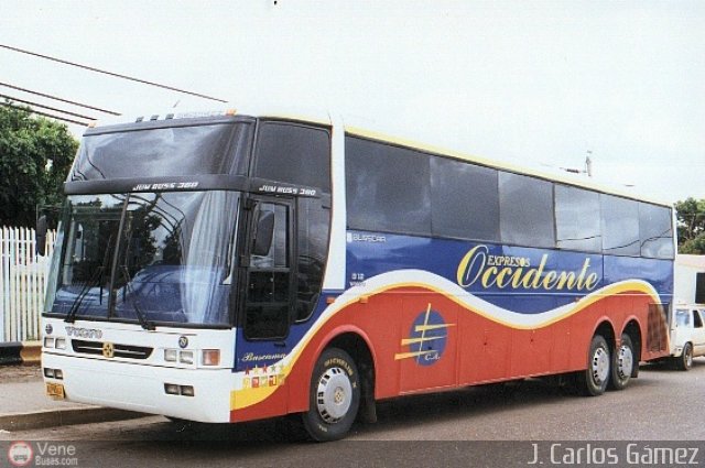 Expresos Occidente 079 por J. Carlos G�mez