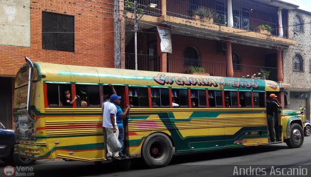 Transporte Arvelo 08 por Andrs Ascanio