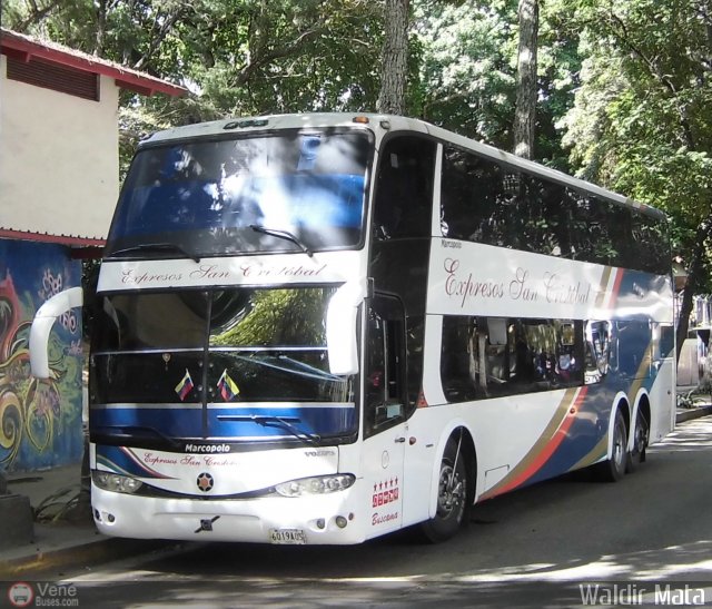 Expresos San Crist�bal 116 por Waldir Mata