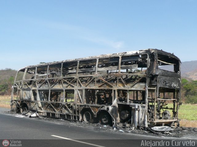 En Chiveras Abandonados Recuperacin 216 por Alejandro Curvelo