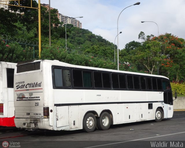 Expresos San Crist�bal 293 por Waldir Mata