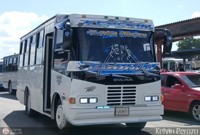 L�nea Tocar S.C. 12 por Kelvin Perozo