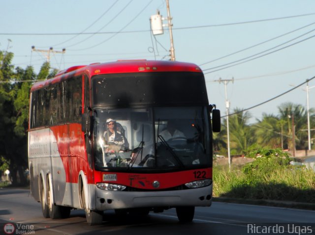 Cruceros Oriente Sur 150 por Ricardo Ugas