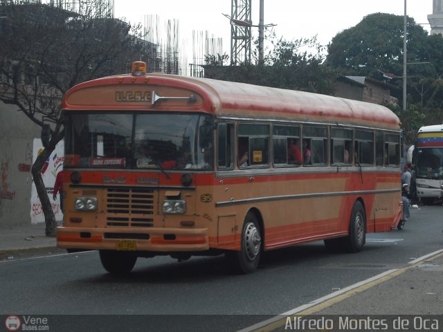 Uni�n Conductores San Casimiro 35 por Alfredo Montes de Oca
