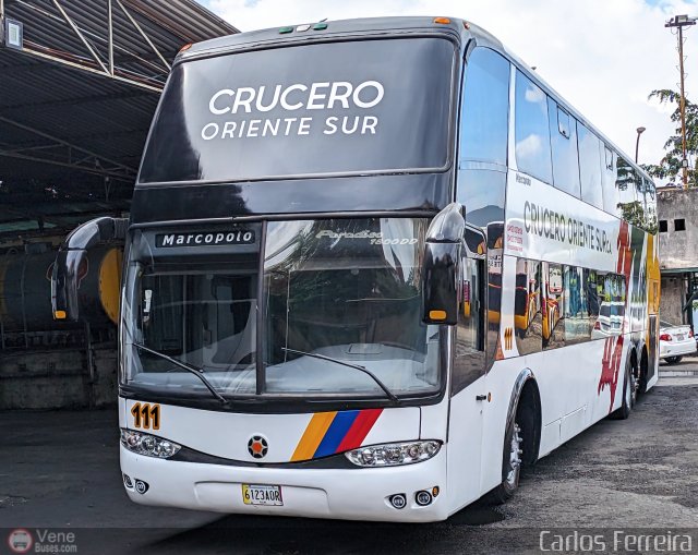 Cruceros Oriente Sur 111 por Carlos Ferreira