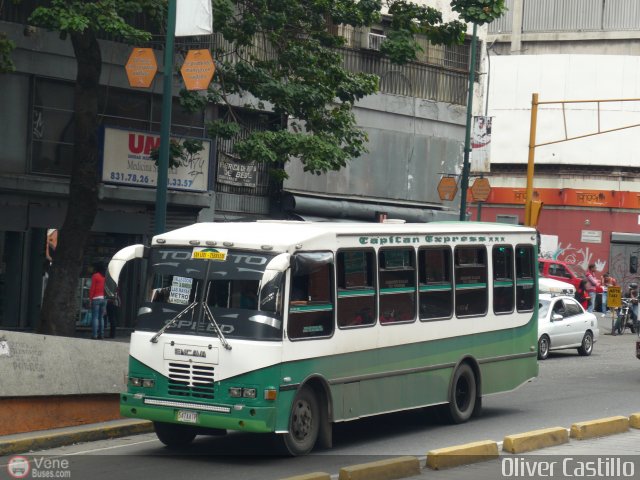 DC - S.C. Plaza Espa�a - El Valle - Coche 034 por Oliver Castillo