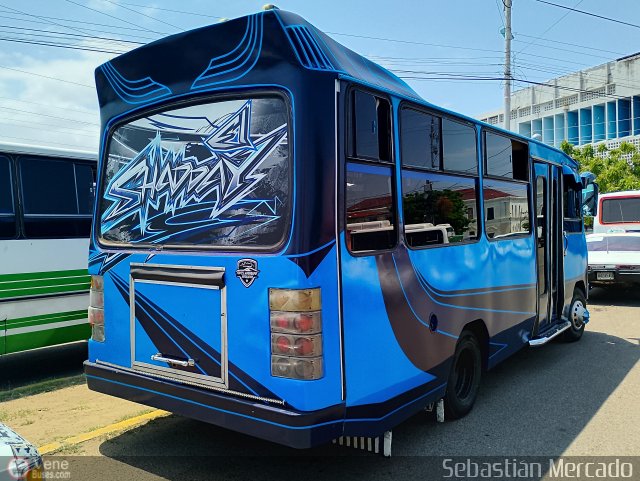 ZU - S.C. L�nea Barrios Unidos C-2 11 por Sebasti�n Mercado