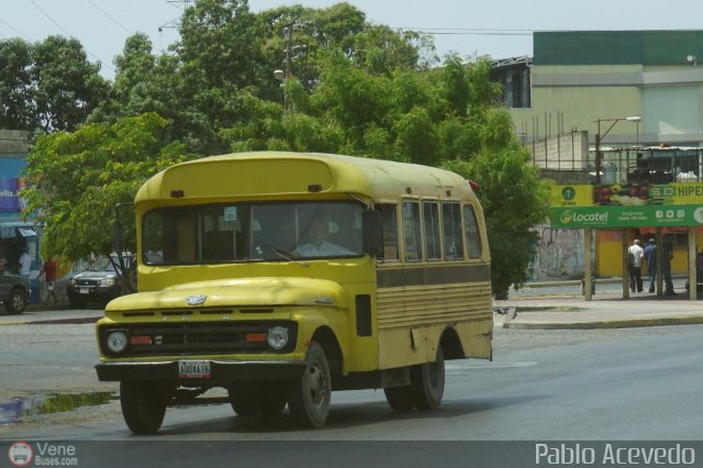 Particular o Desconocido 419 por Pablo Acevedo