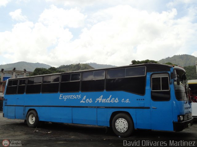 Expresos Los Andes 03 por David Olivares Martinez