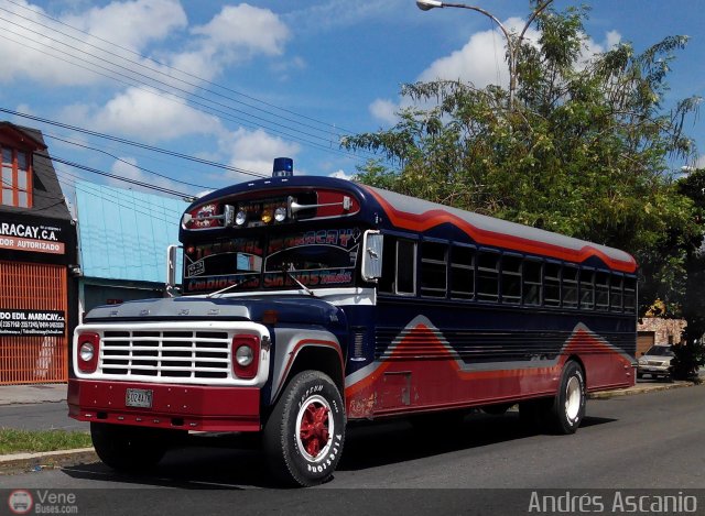 Transporte Colectivo Palo Negro 63 por Andrs Ascanio