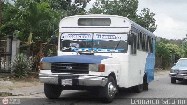Colectivos El Viga 41 por Leonardo Saturno